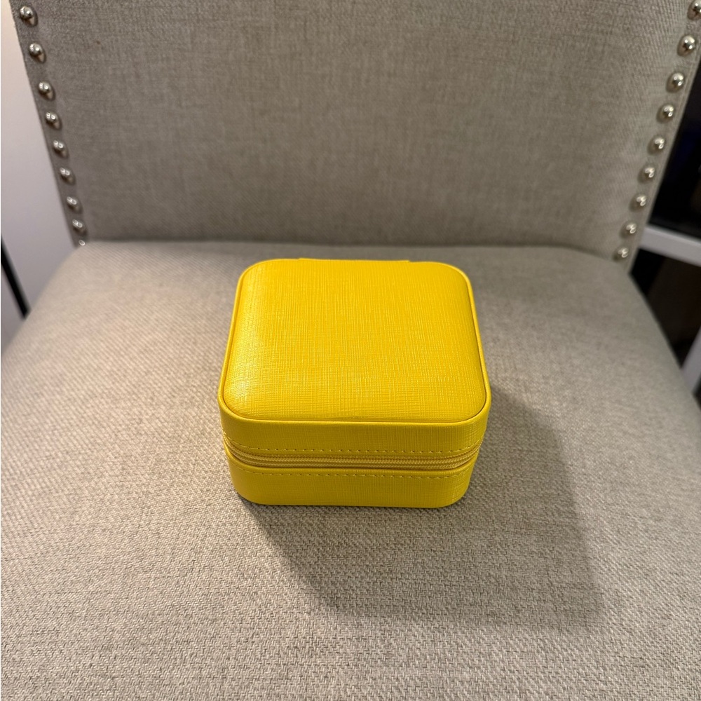 Compact Yellow Square Jewelry Case